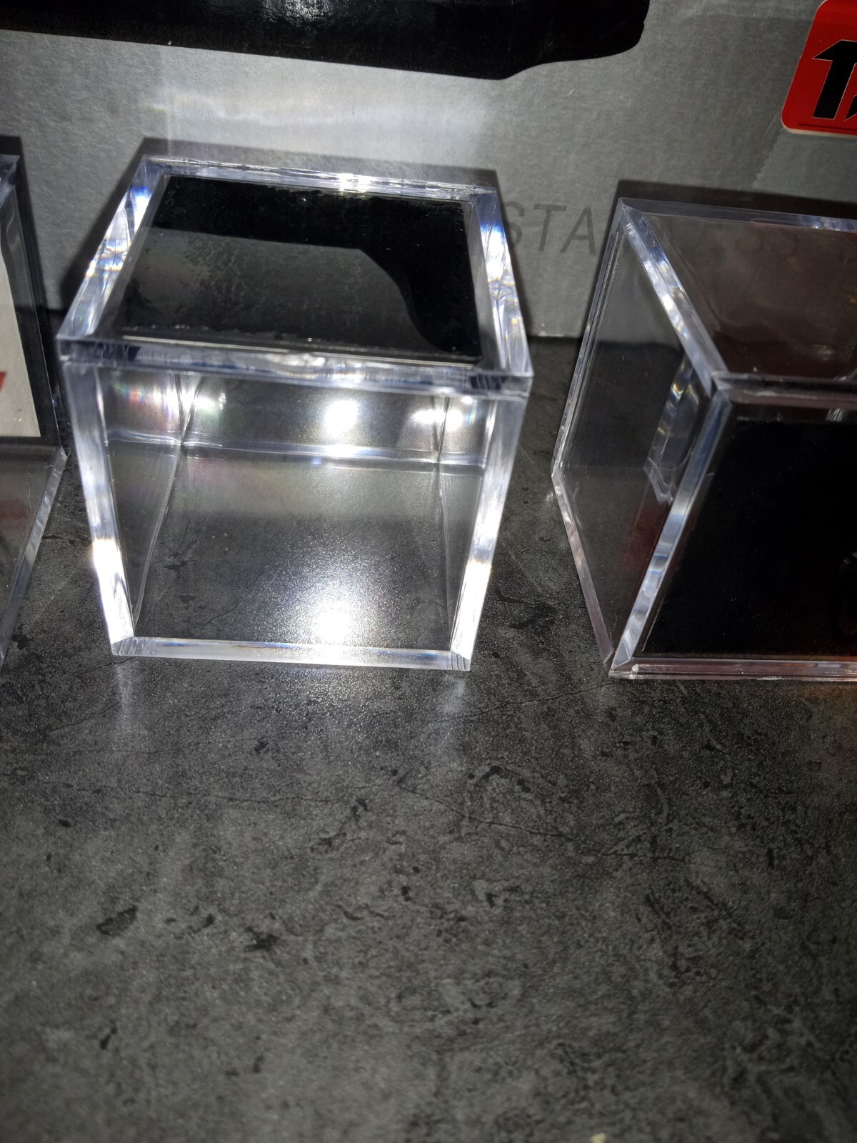 (ONE) WWE Custom HOF Fan Ring Display Case With Stand [Multiple Stands Available