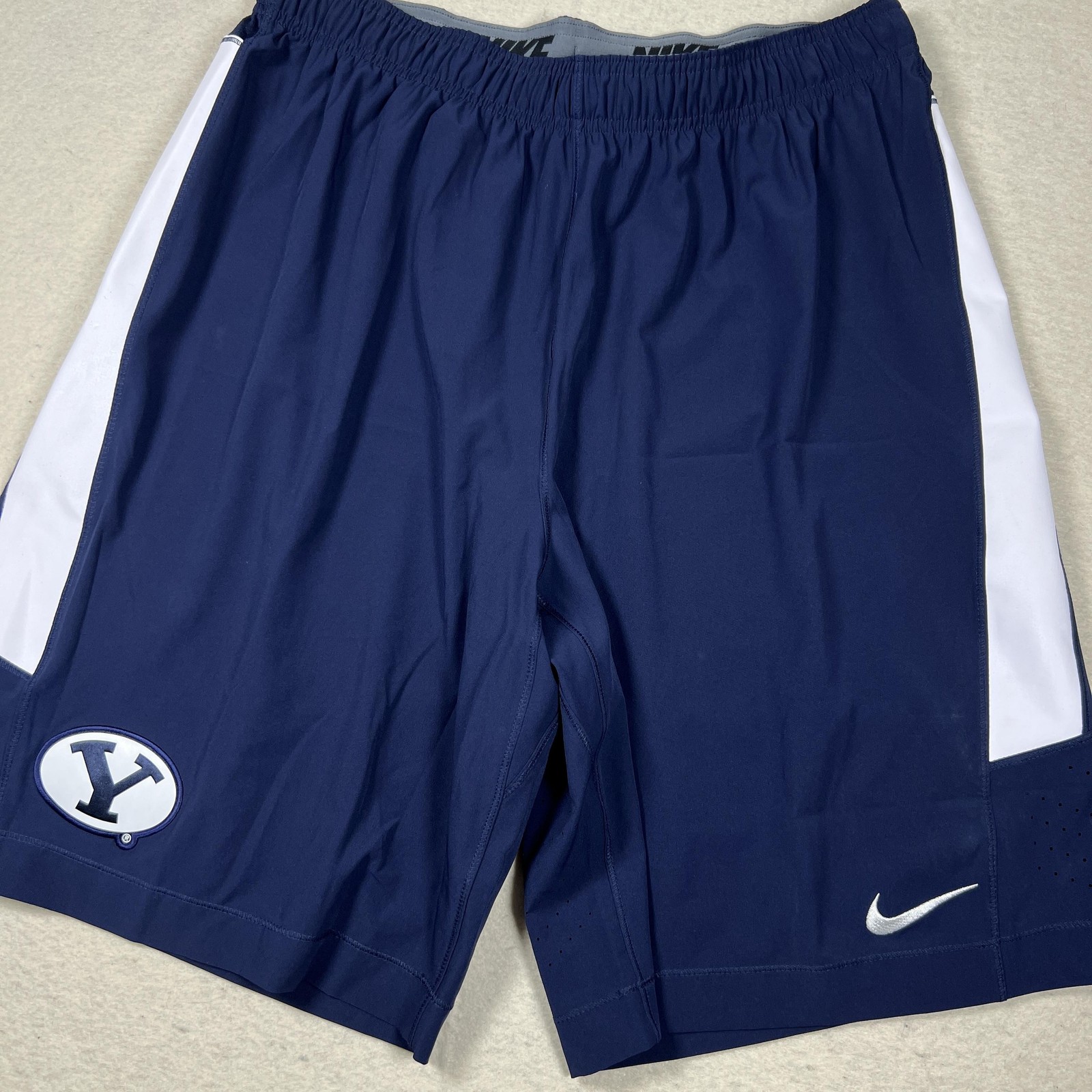 Nike BYU Cougars Football Shorts Mens XL Blue Navy Dri Fit Athletic Team Issued