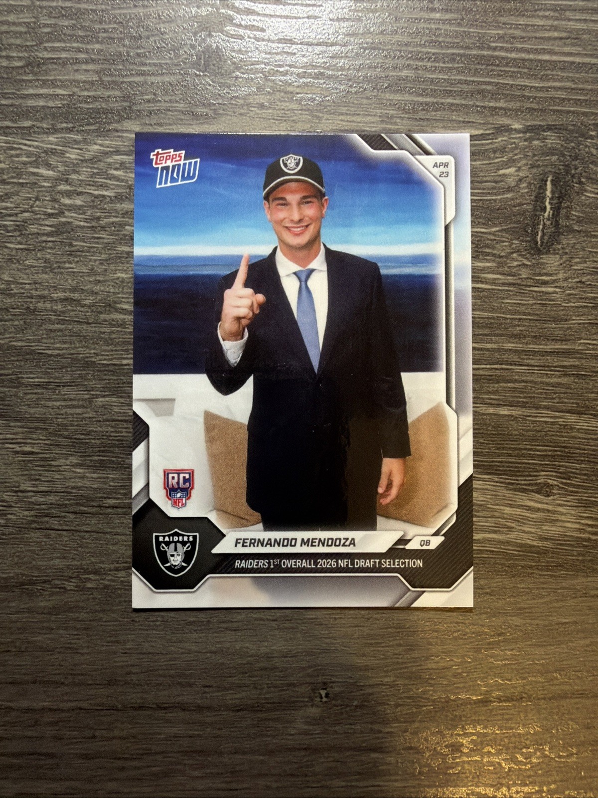 2026 Topps Now NFL Draft Night 1st Overall FMEN Fernando Mendoza RAIDERS IN HAND