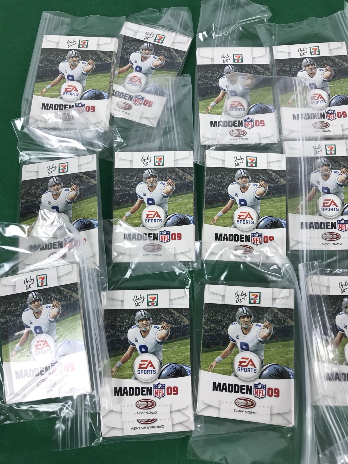 Madden NFL 2008 09 7-11 Donruss Football Cards Set Complete 10 cards ea