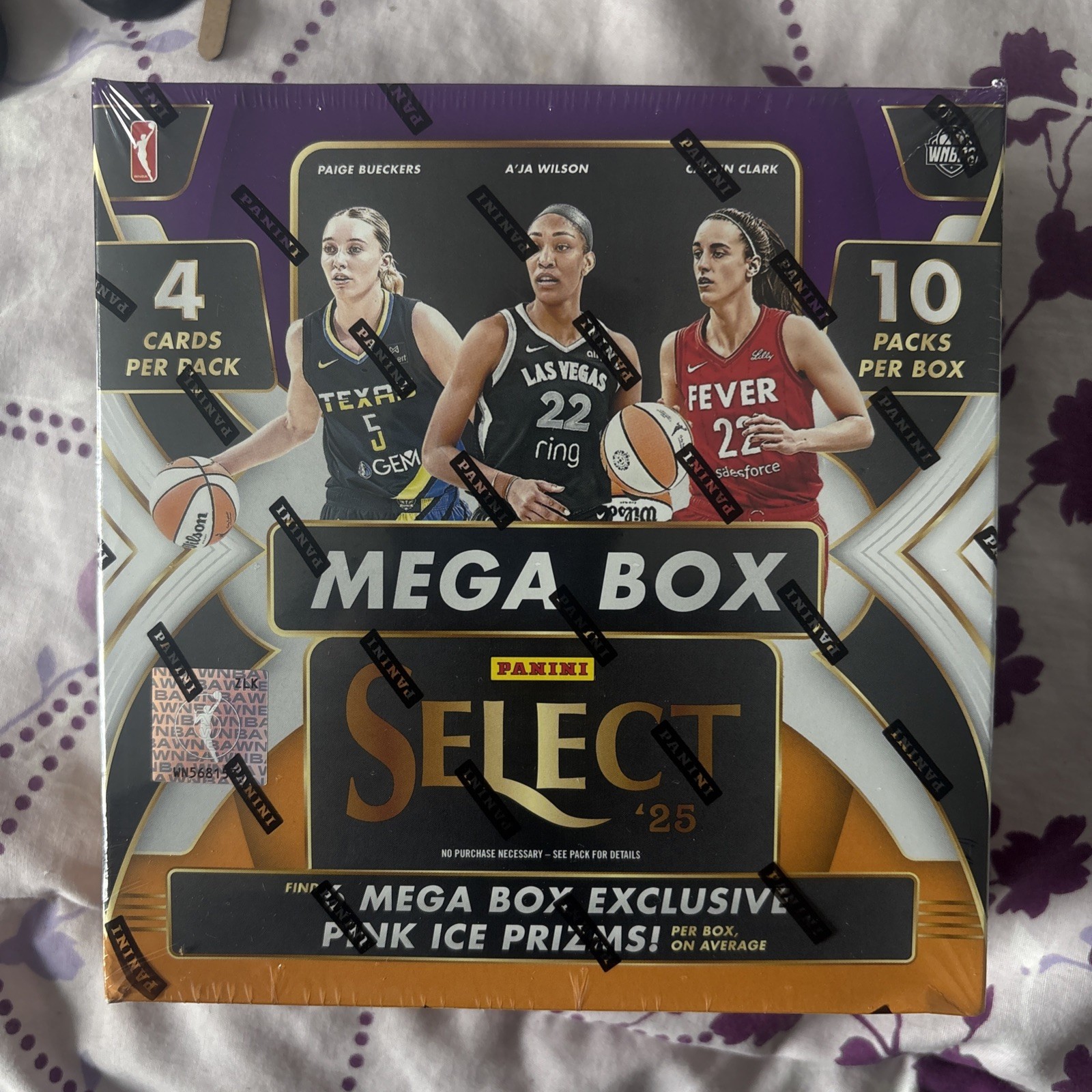 Panini Select 2025 WNBA Mega Box 40 Cards Prizm Factory Sealed