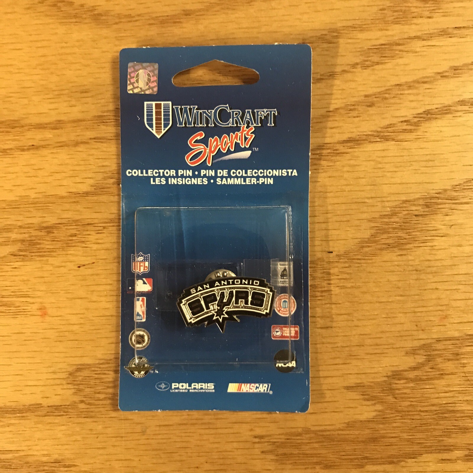 Wincraft NBA Collectable Team Pin – San Antonio Spurs