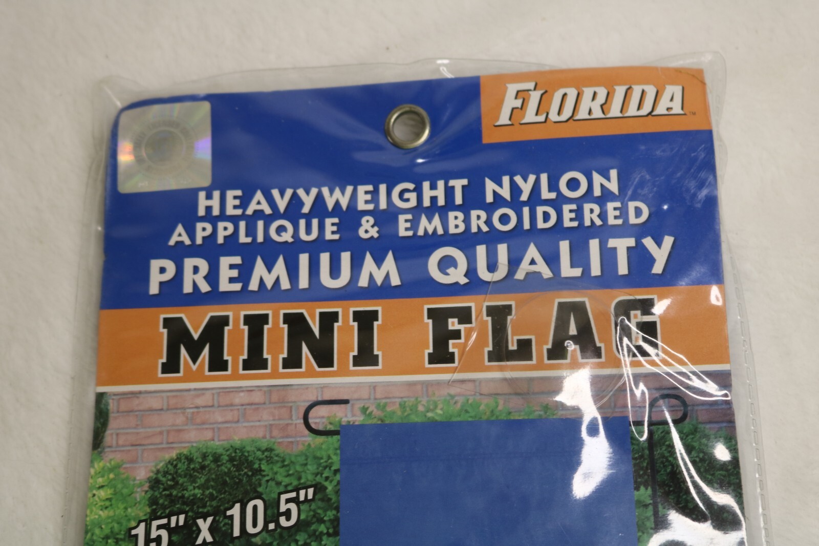 FLORIDA GATORS NCAA PREMIUM MINI GARDEN FLAG 15 X 10.5 New In Package LOOK