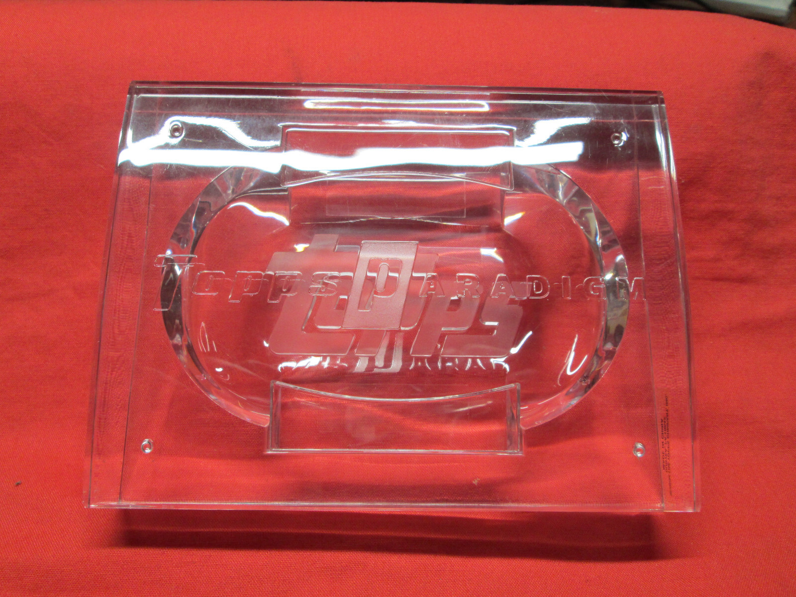 TOPPS PARADIGM HEAVY DUTY ACRYLIC GLASS STORAGE SAFE, VERY THICK