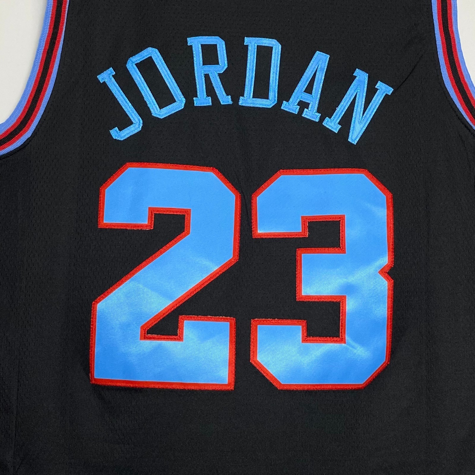 Michael Jordan #23 New Black Embroidered Jersey S/M/L/XL/2XL