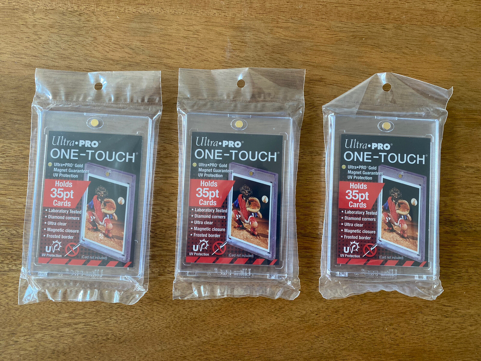 (3x) 35pt Ultra Pro UP81575UV Magnetic Trading Card Holder – BRAND NEW