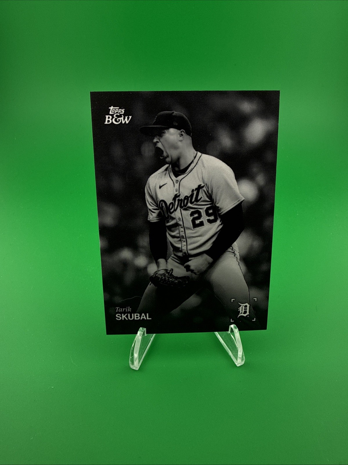 2025 Topps Black & White Tarik Skubal Shortprint – Detroit Tigers 52-SP