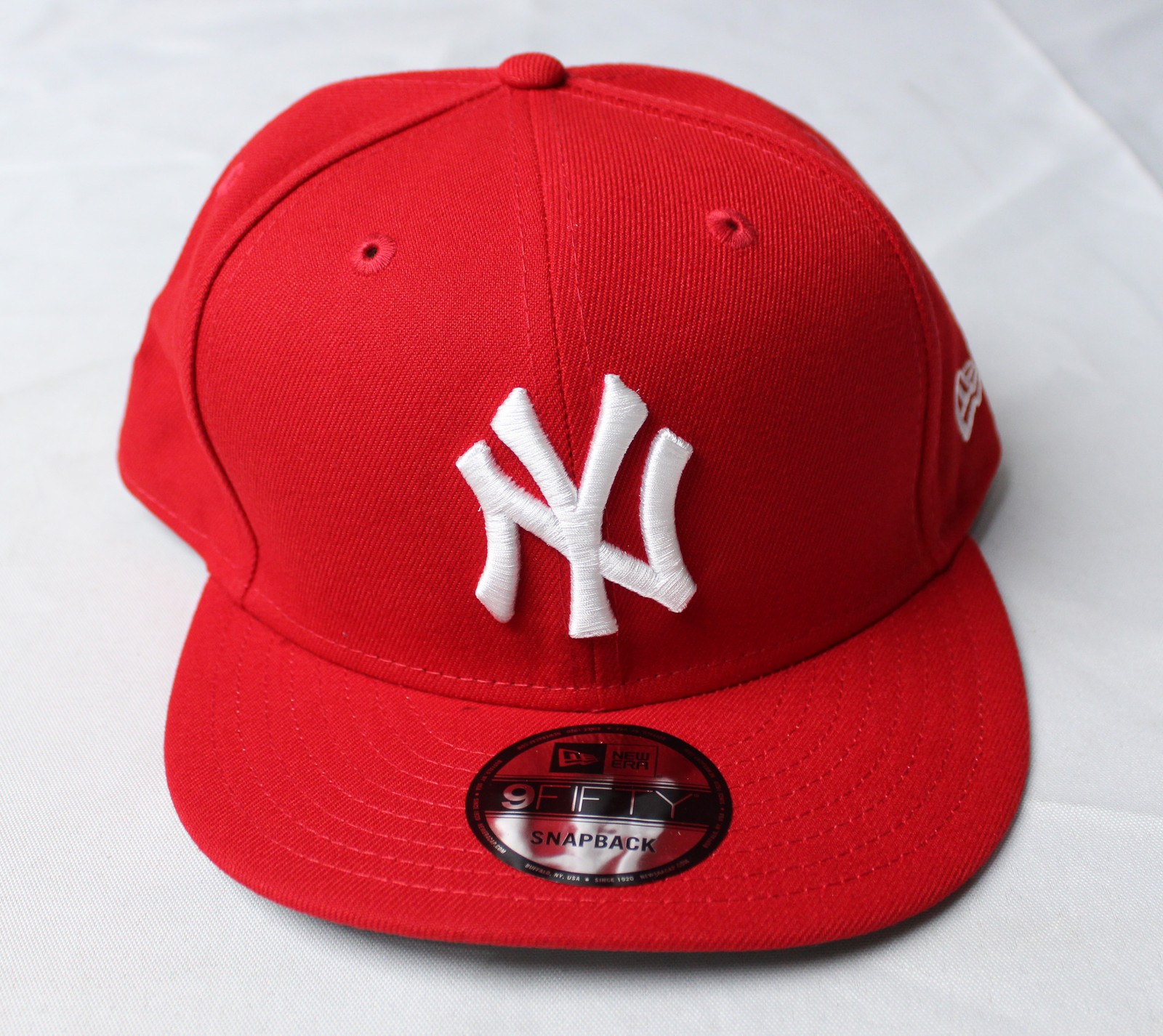 New York Yankees Unisex Adult’s New Era 9Fifty Basic Snapback WR4 Red One Size