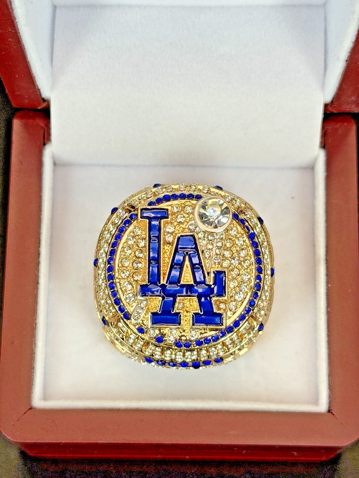 MLB 2025 L. A. Dodgers World Series Ring **Choose Your Player** US SHIPPED