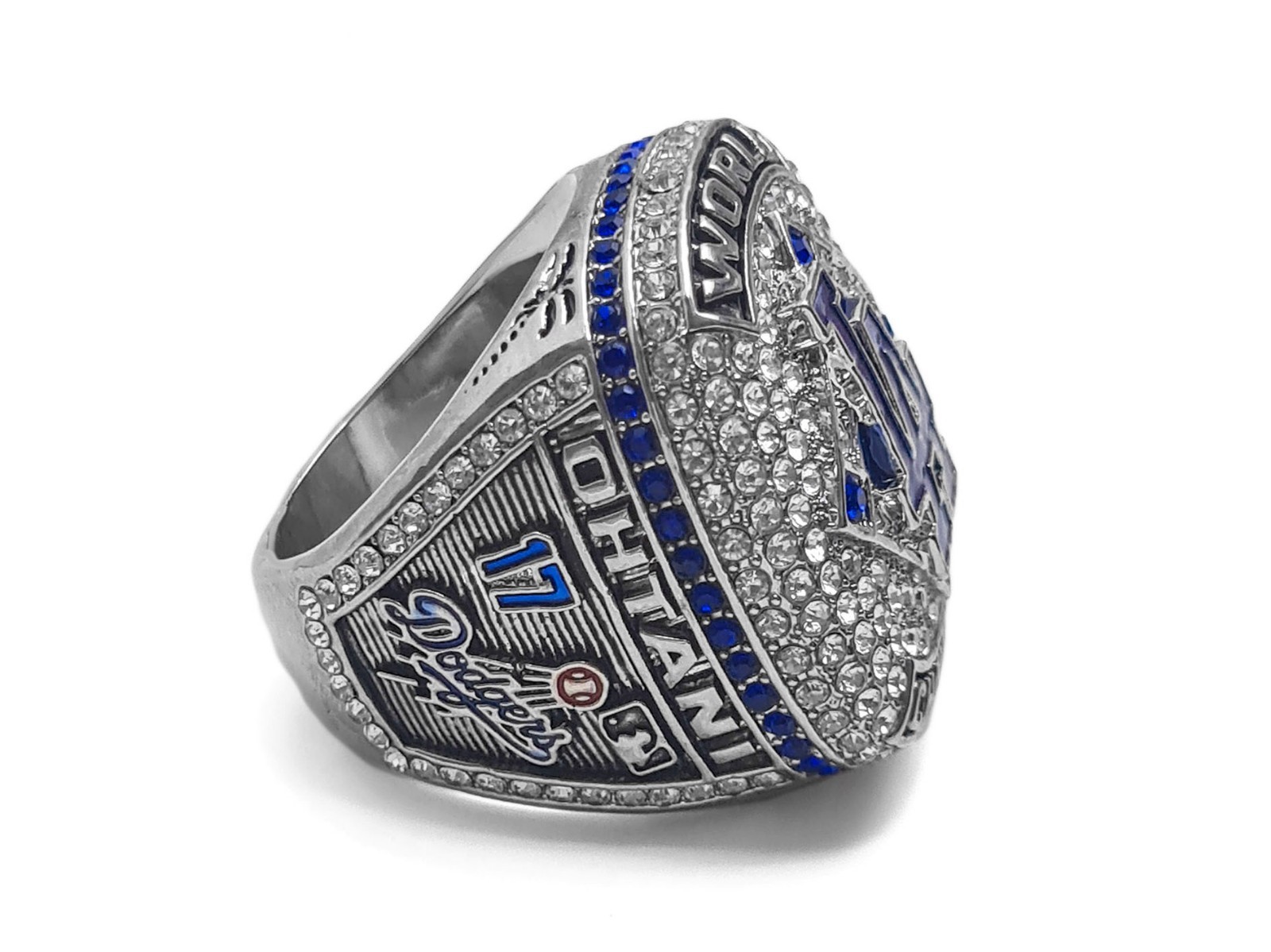 2025 LA Dodgers World Series Ring – OHTANI #17 – Fan Gift – MLB Replica Ring