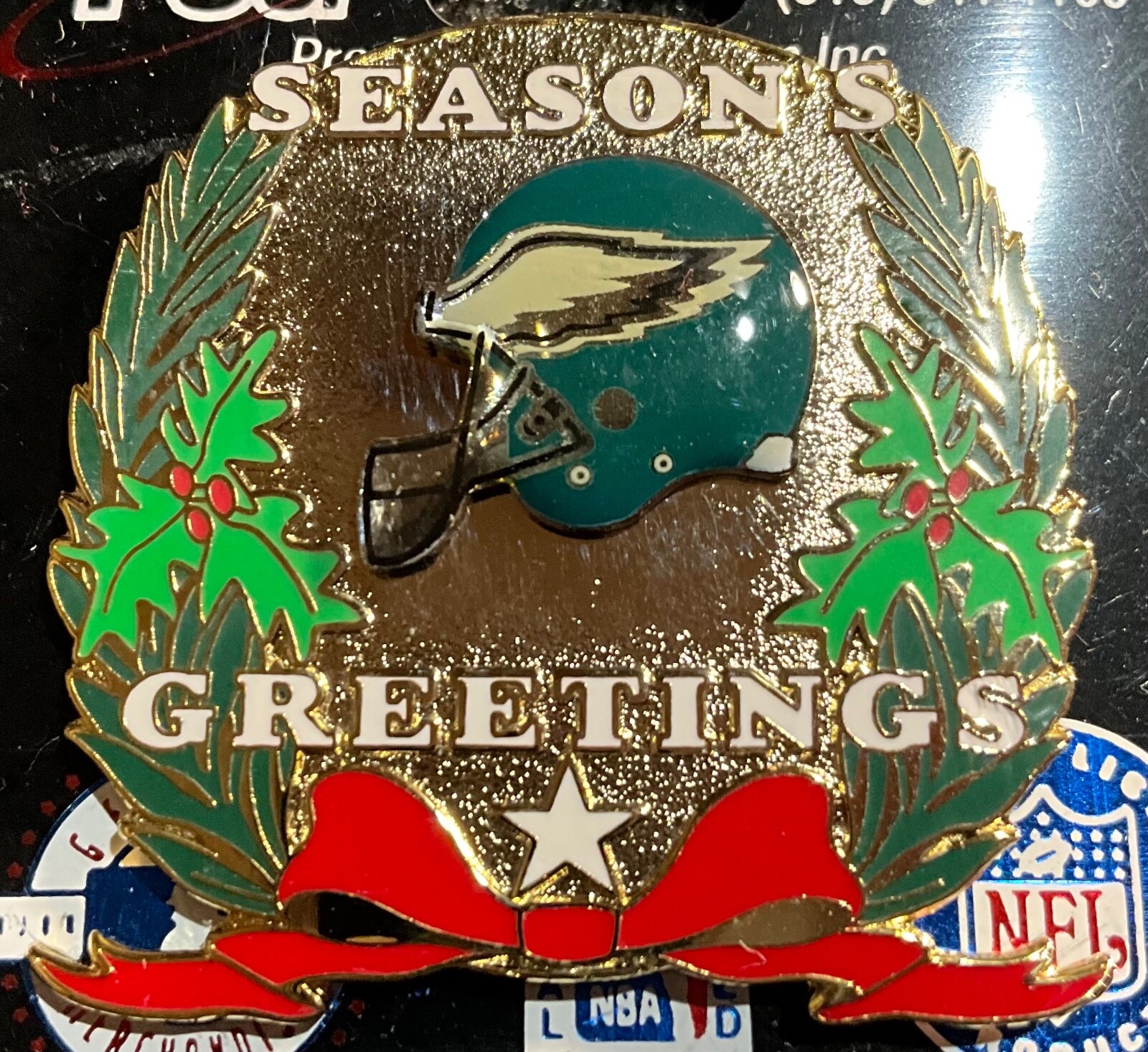 Philadelphia Eagles Season’s Greetings Christmas Pin Great Stocking Stuffer