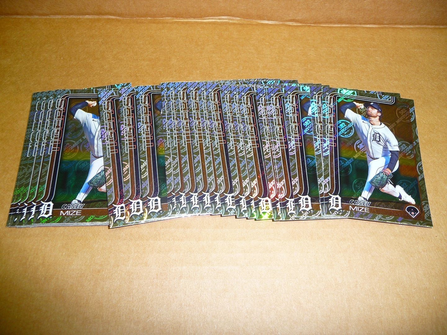 2025 Topps 582 MONTGOMERY CLUB FOIL LOT OF 33 CARDS CASEY MIZE TIGERS #315