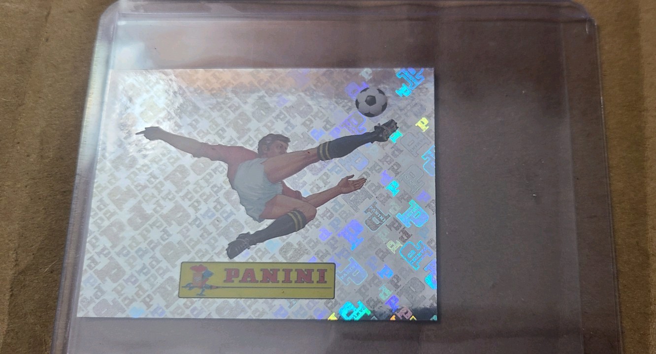 2026 Panini World Cup Sticker – FWC 00 – Panini Logo Sticker