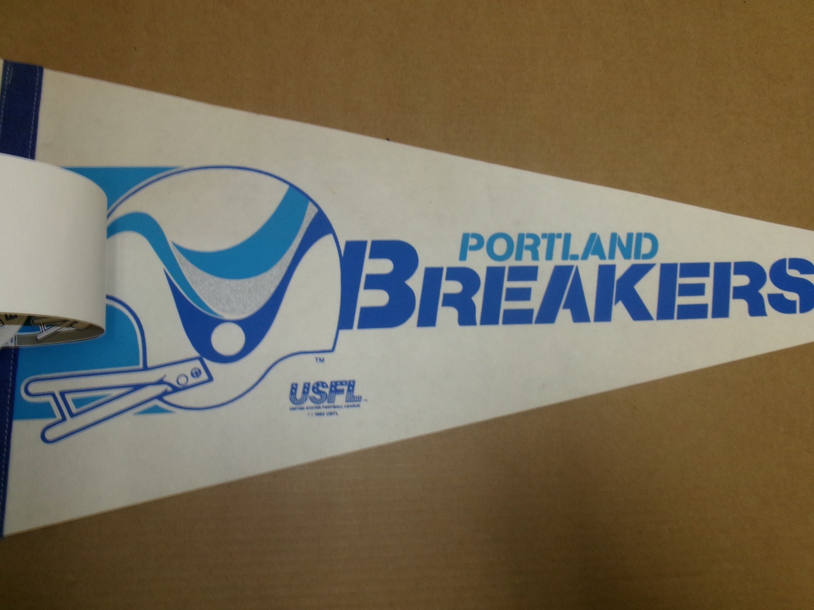 USFL Portland Breakers 1985 Pro Fan Pack-Pennant, Bumper Sticker, Pinback Button