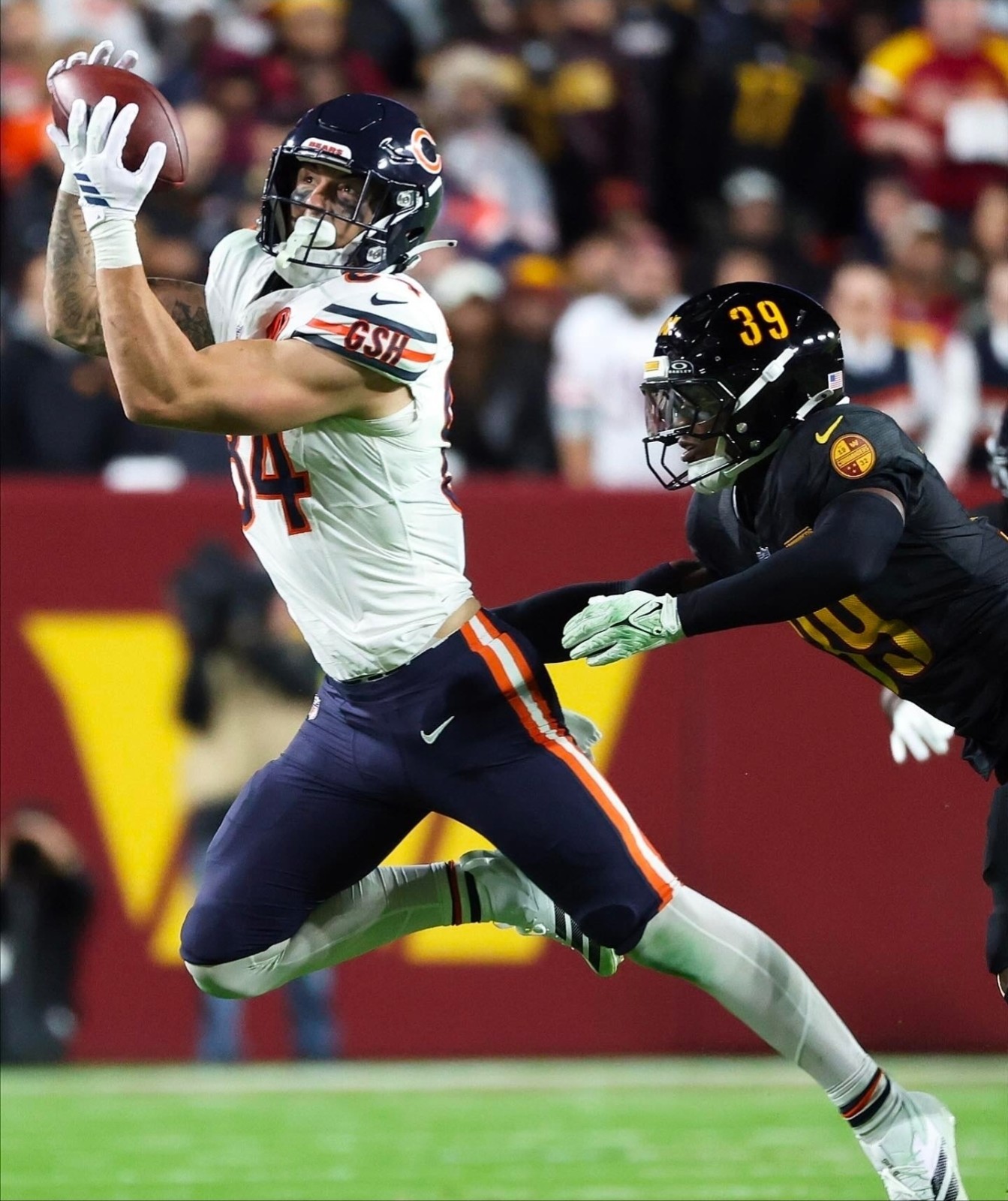 Chicago Bears Colston Loveland Football Player 13×19 Photograph Portrait