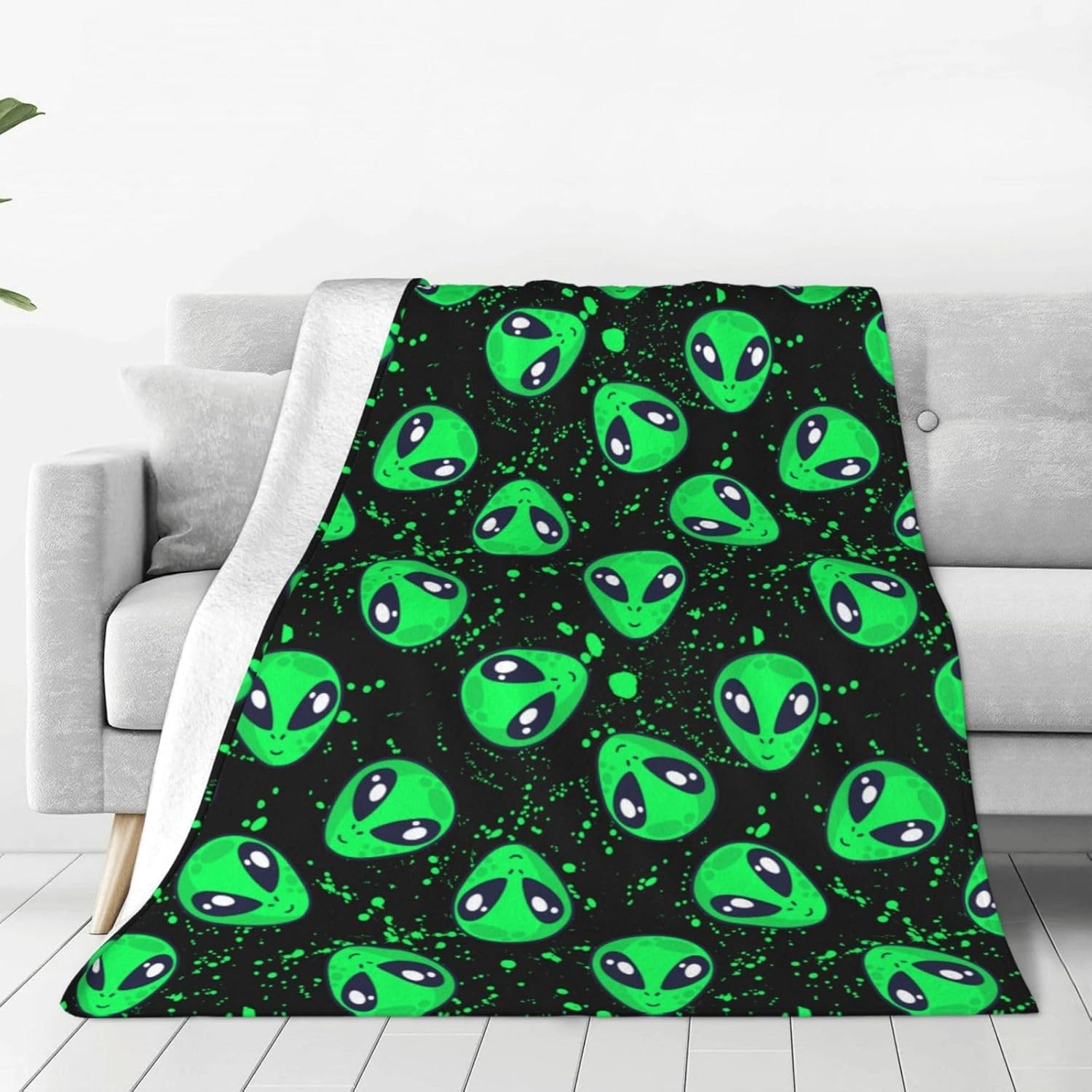 Alien Throw Blanket Soft Cozy Plush Warm Fleece for 80″x60″,