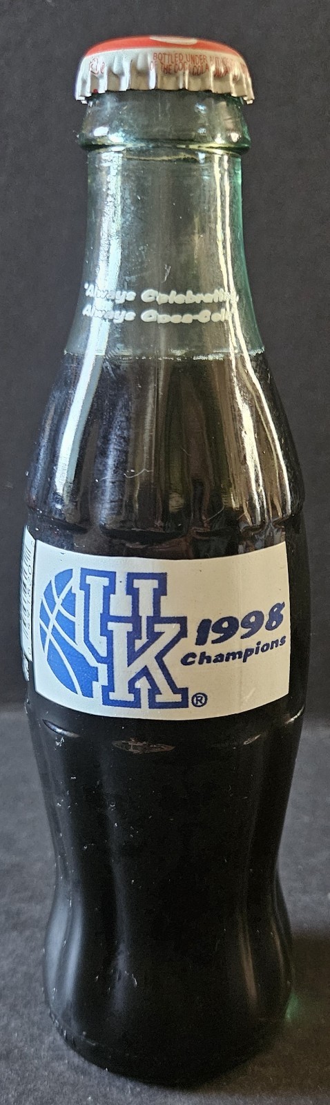 Coca Cola 1998 UK Basketball Champion Bottle Unopened. 8 Fluid Ounces