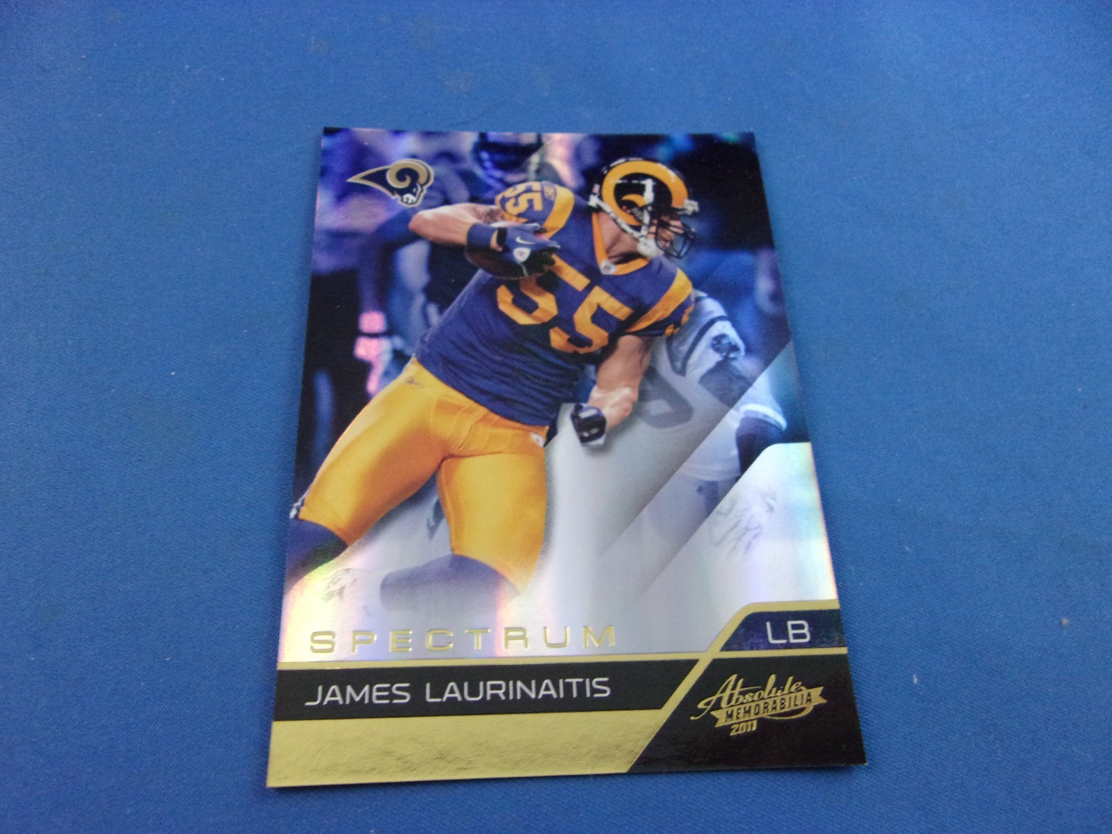 James Laurinaitis Absolute 2011 90 Short Print SP 17/25 Spectrum Gold