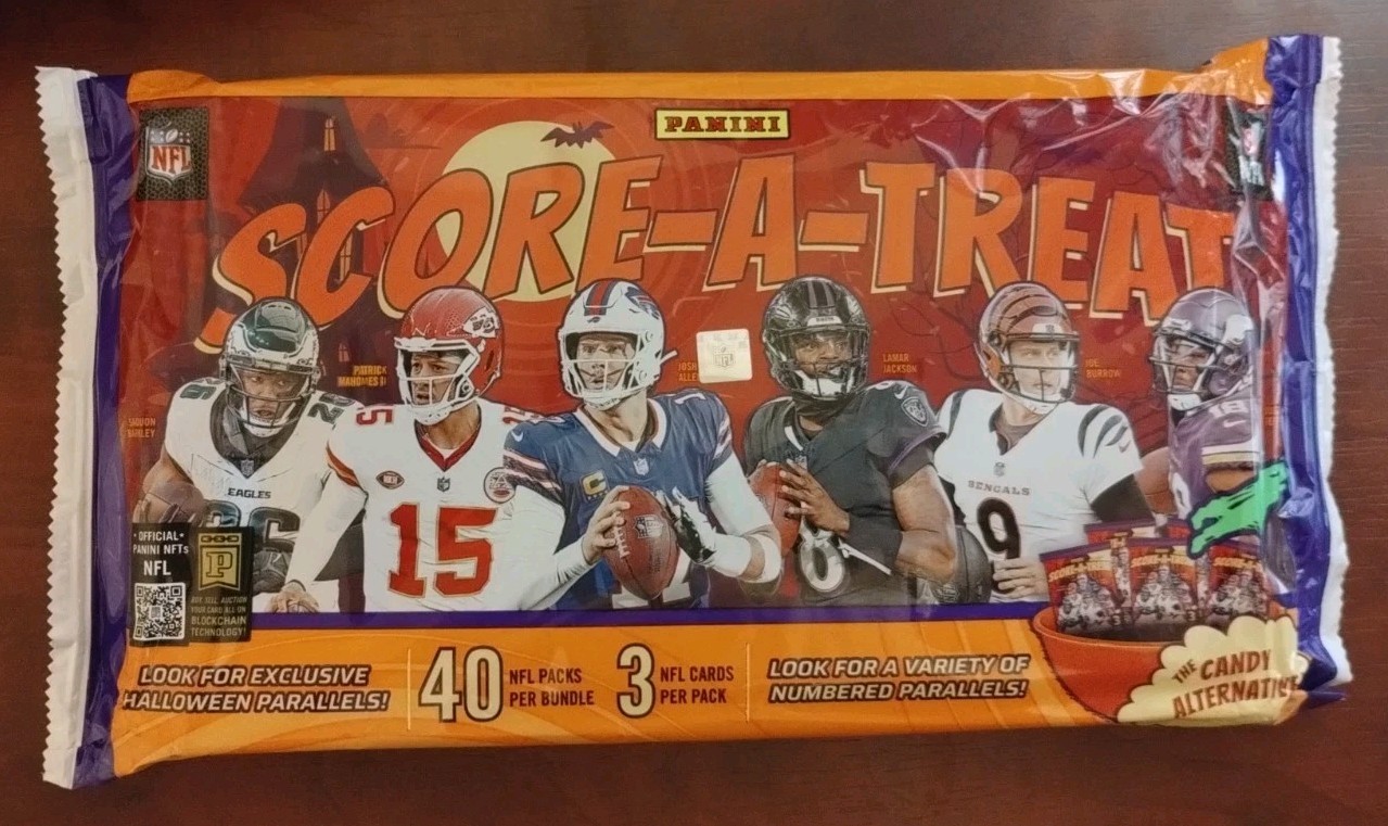 2025 PANINI SCORE-A-TREAT NFL FOOTBALL SEALED PACKAGE Contains 40 PACKS