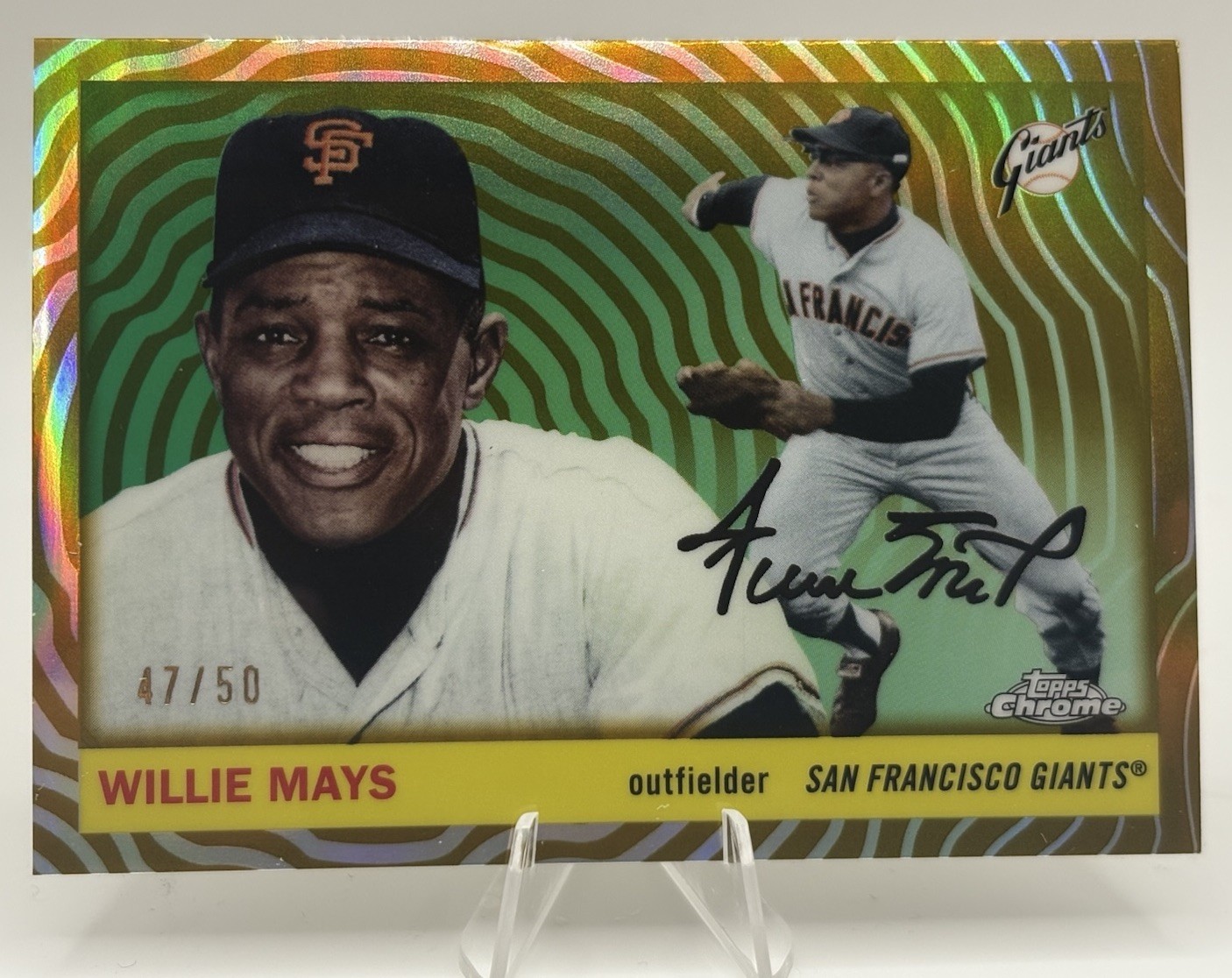 2025 Topps Chrome Platinum Willy Mays Gold /50 Vibrations Refractor #469