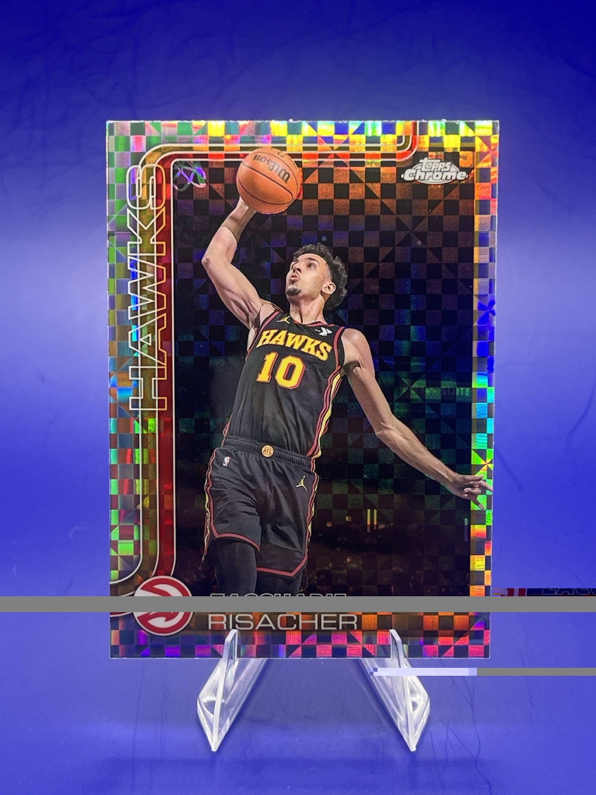 2025-26 Topps Chrome – Zaccharie Risacher #2 X-Fractor Atlanta Hawks