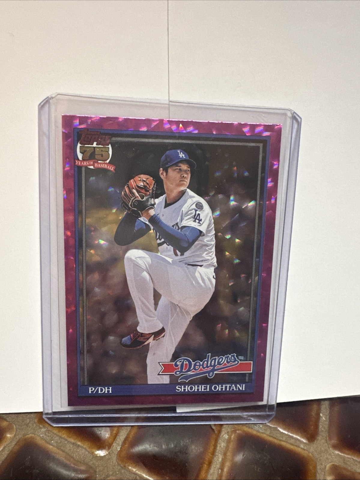 2026 Topps Series 1 Shohei Ohtani Dodgers 1991 Pink Crackle Foil Insert #T91-100