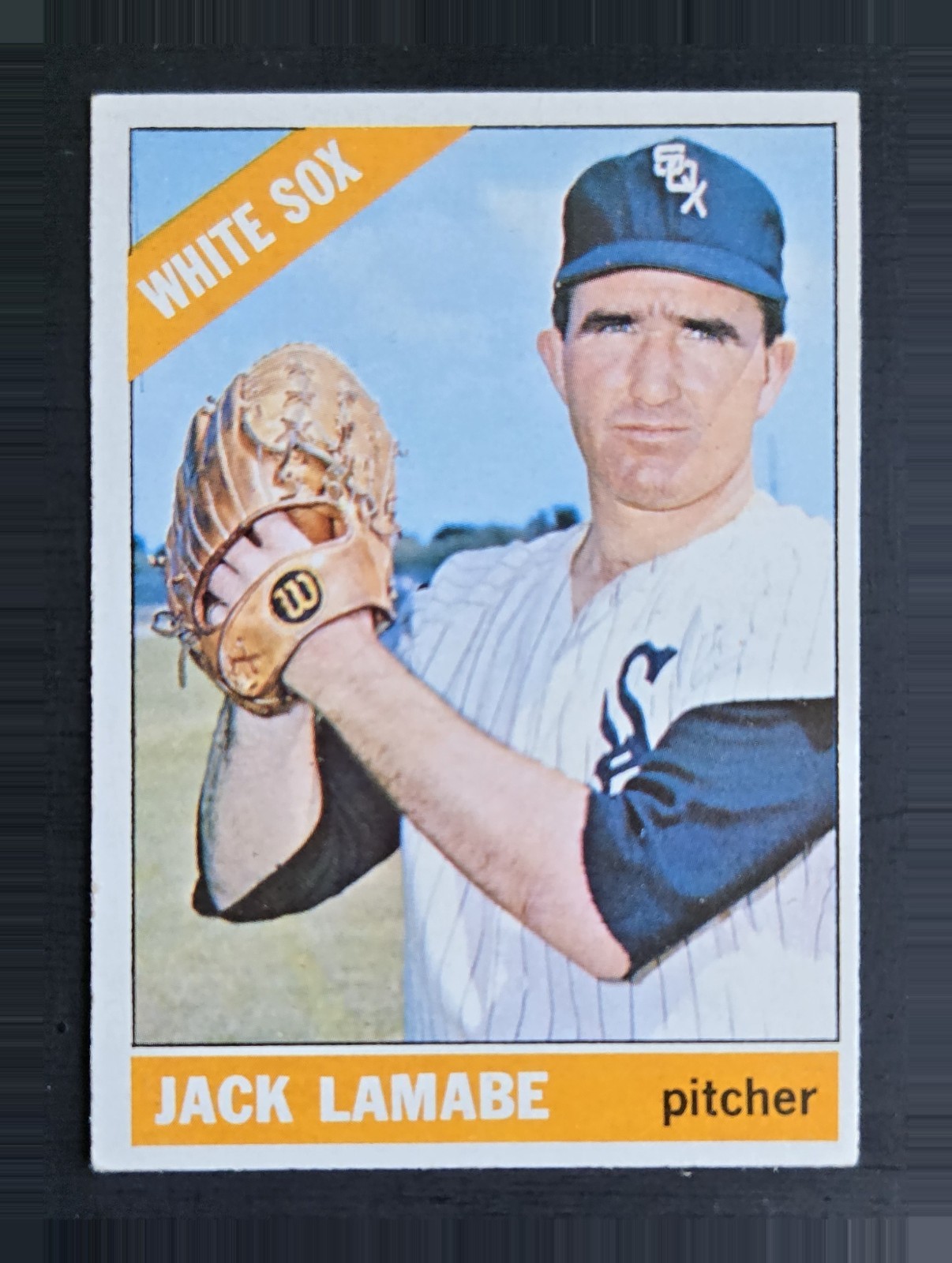 1966 Topps #577 Jack Lamabe (High #) – Chicago White Sox – EX