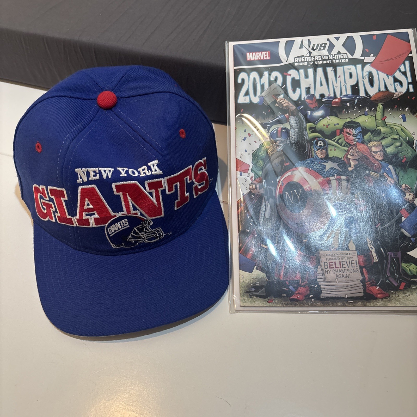 VTG STaRTER NY GiANTS HAT CLEAN 2012 CHaMPIONS X MEN MvsAVenGERS CoMIC NM WoW!!
