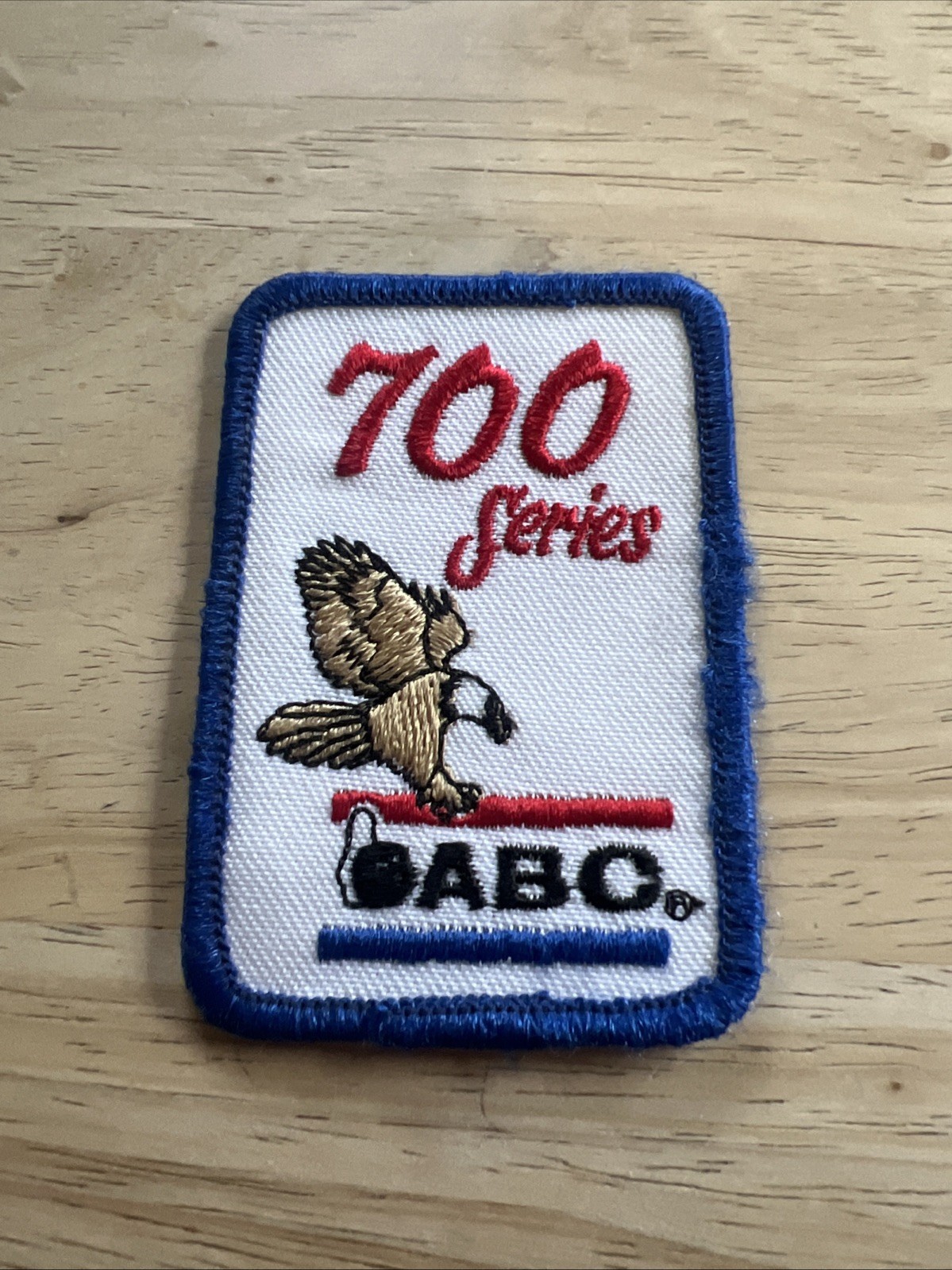 VINTAGE EMBROIDERED PATCH BOWLING RETRO ABC SERIES 700 SERIES EAGLE 2”x3”