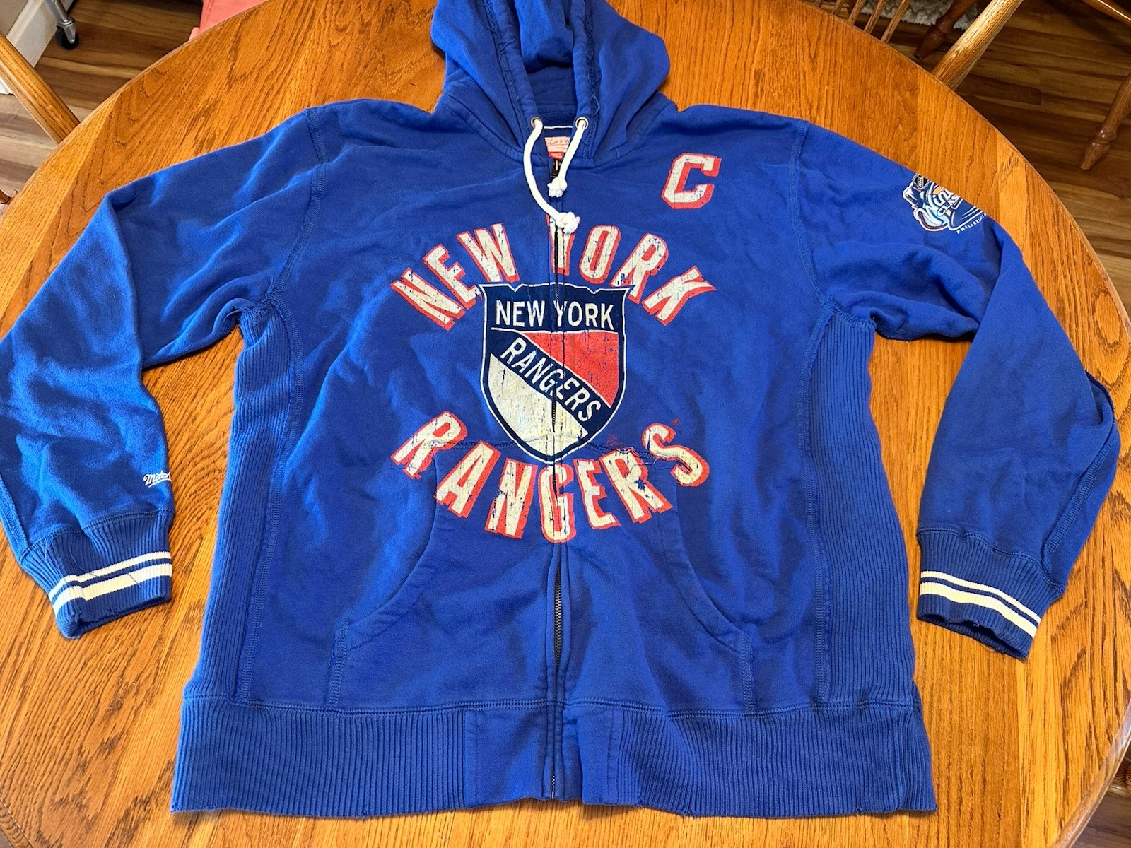 Mitchell & Ness NHL New York Rangers Winter Classic 2012 Hoodie Size XXL