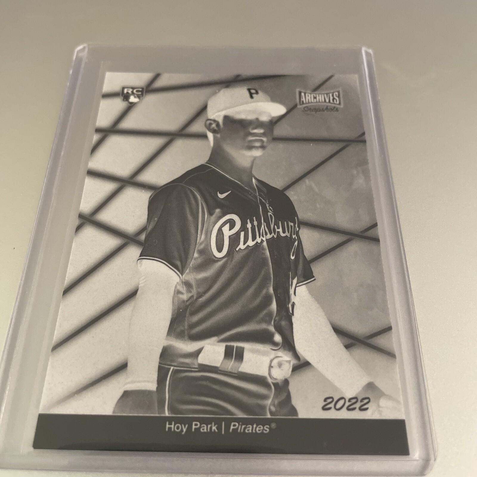 2022 Topps Archives Snapshots Hoy Park RC! NEGATIVE INVERSE SSP #’d 09/25! (P1)