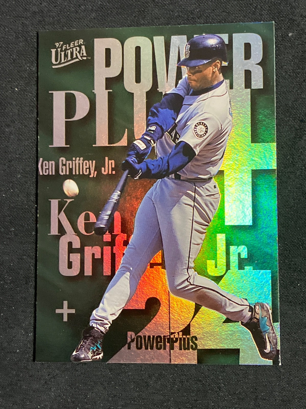 1997 Fleer Ultra Power Plus Ken Griffey Jr. #4 Seattle Mariners HOF Insert