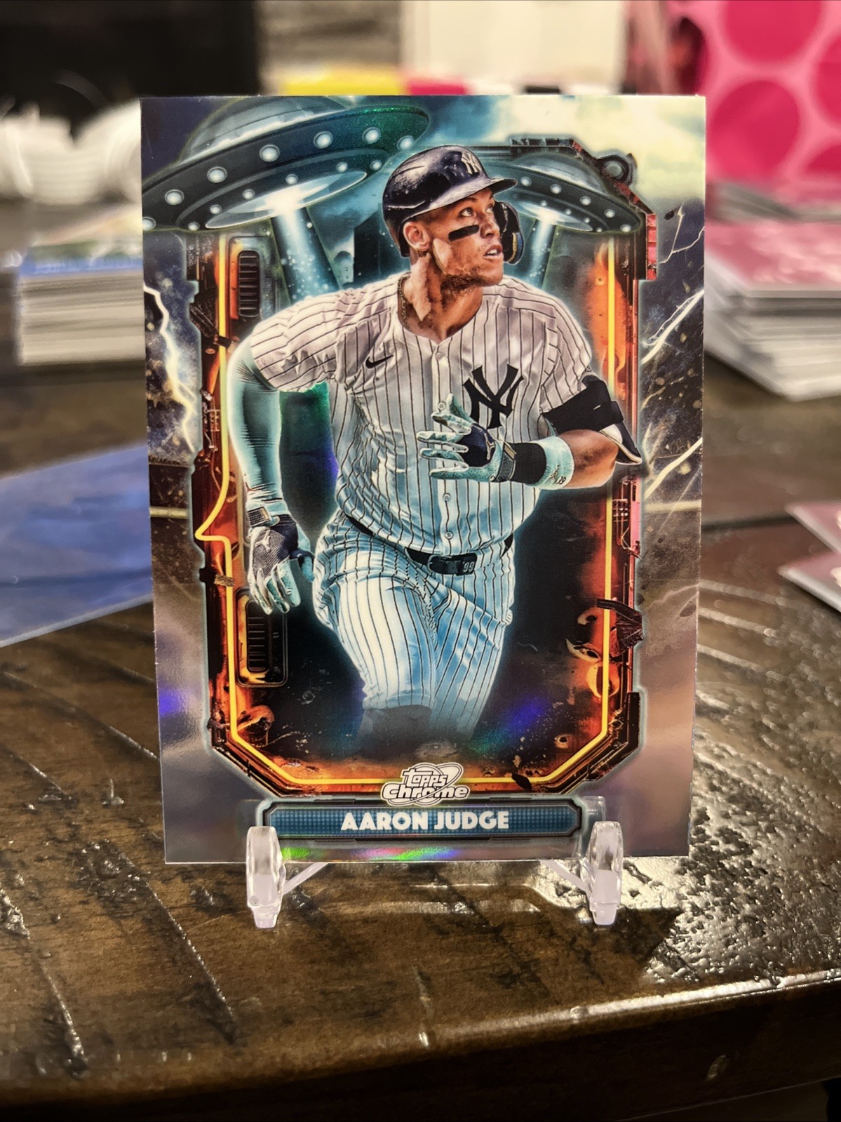AARON JUDGE – EXTRATERRESTRIAL TALENT REFRACTOR – 2025 TOPPS COSMIC – #ET-1