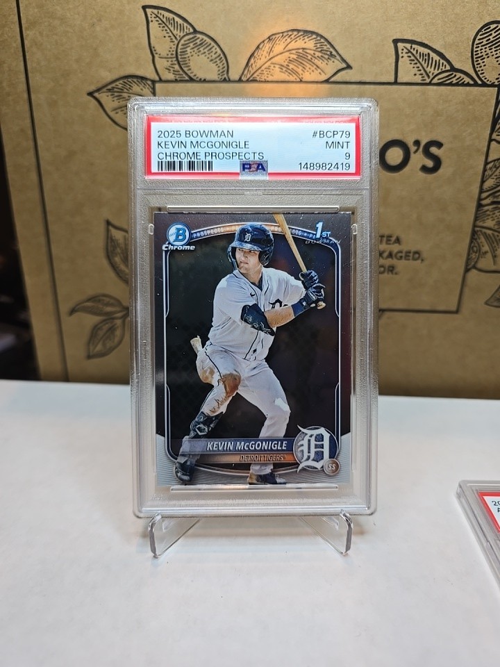 Kevin McGonigle 2025 Bowman Chrome Prospects PSA 9 1st Bowman Detroit Tigers