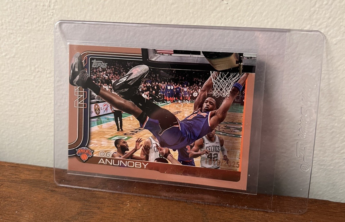 2025-26 Topps Flagship – OG Anunoby #15 Gold /2025 New York Knicks Finals