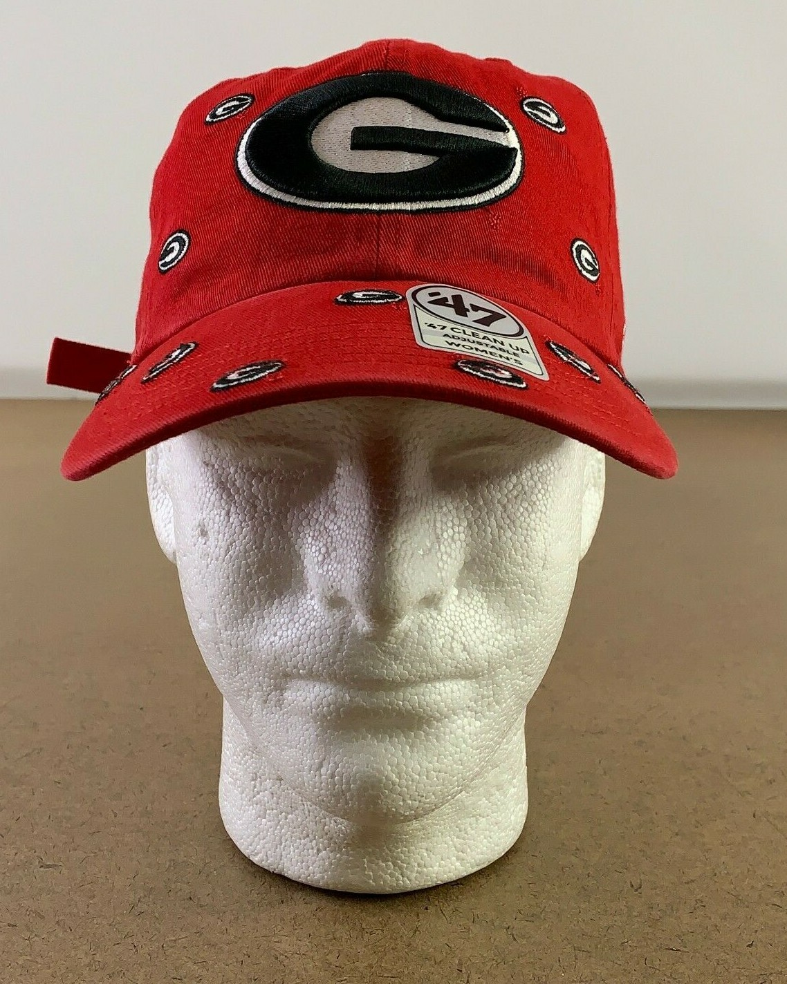 ’47 Clean Up Women’s One Size Red Georgia Bulldogs Confetti Strap Back Hat NWT