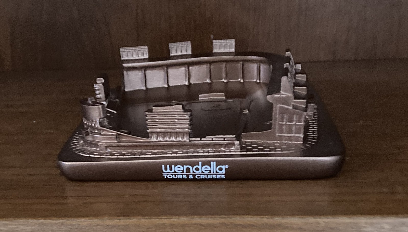CHICAGO CUBS WRIGLEY FIELD REPLICA BALLPARK NIB (6/7/26 WRIGLEY SGA)!