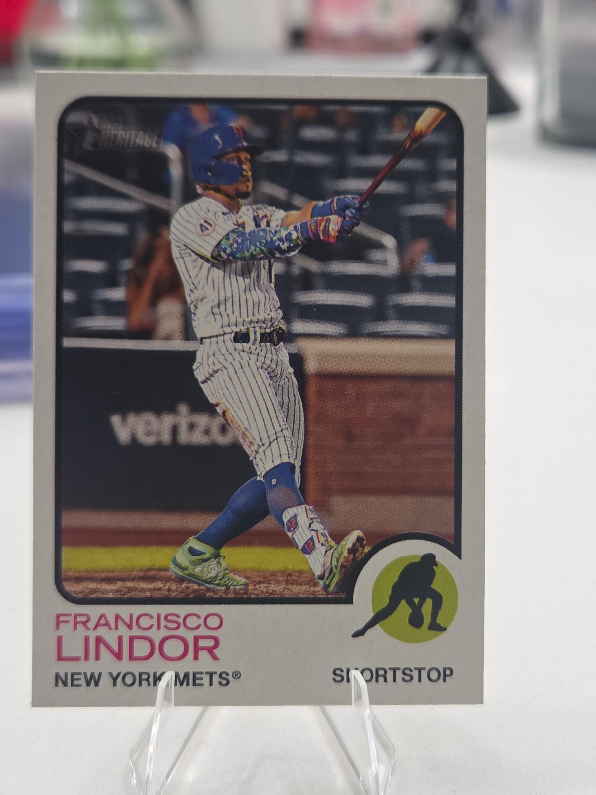 2022 Topps Heritage – SP Image Variation Francisco Lindor #196 179