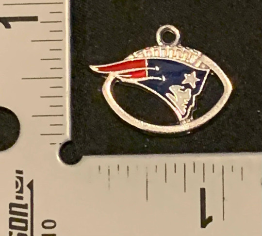NEW ENGLAND PATRIOTS – NFL – DANGLE CHARM PENDANT