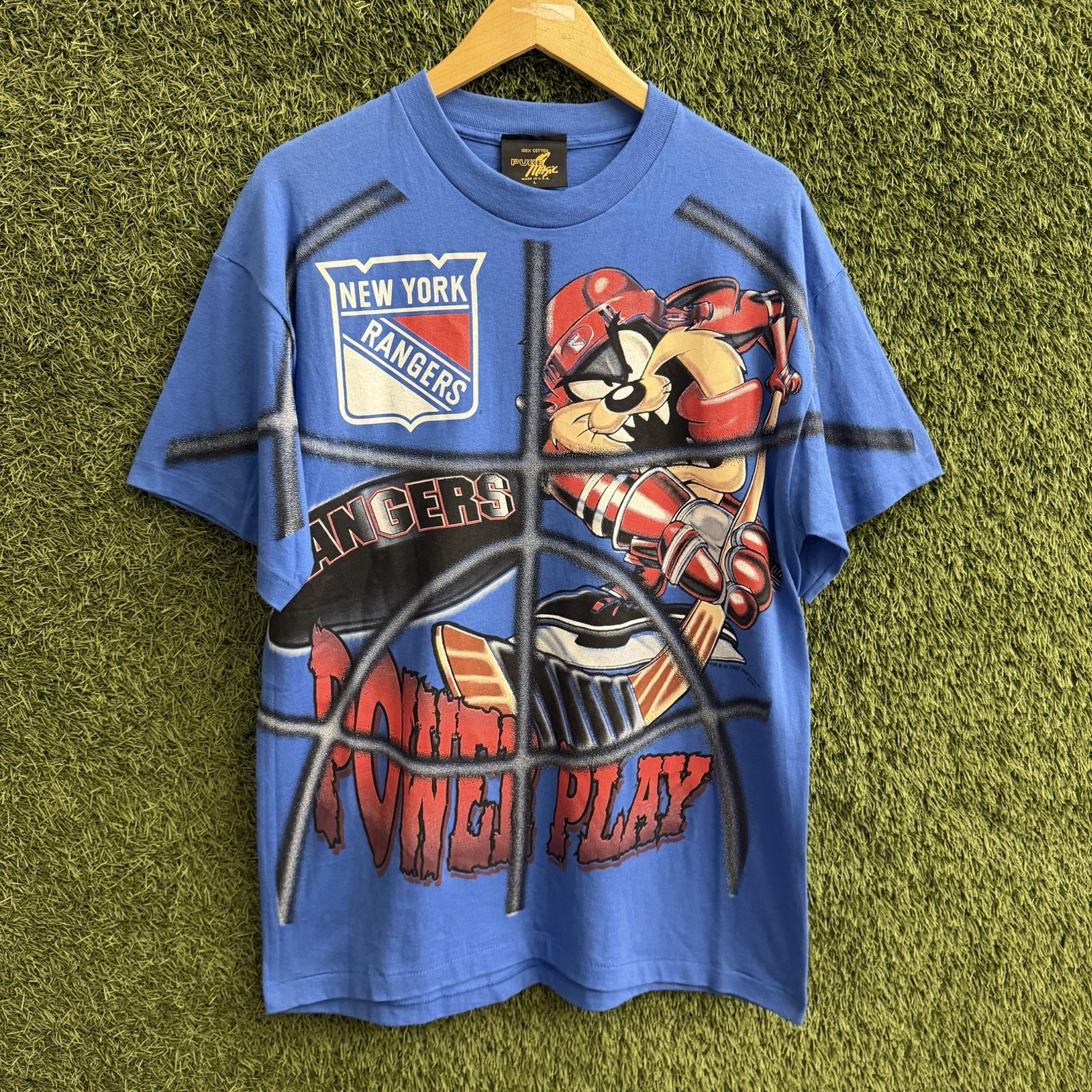 Vintage 90s Warner Bros Taz New York Rangers T-Shirt Mens Large Blue AOP 1997