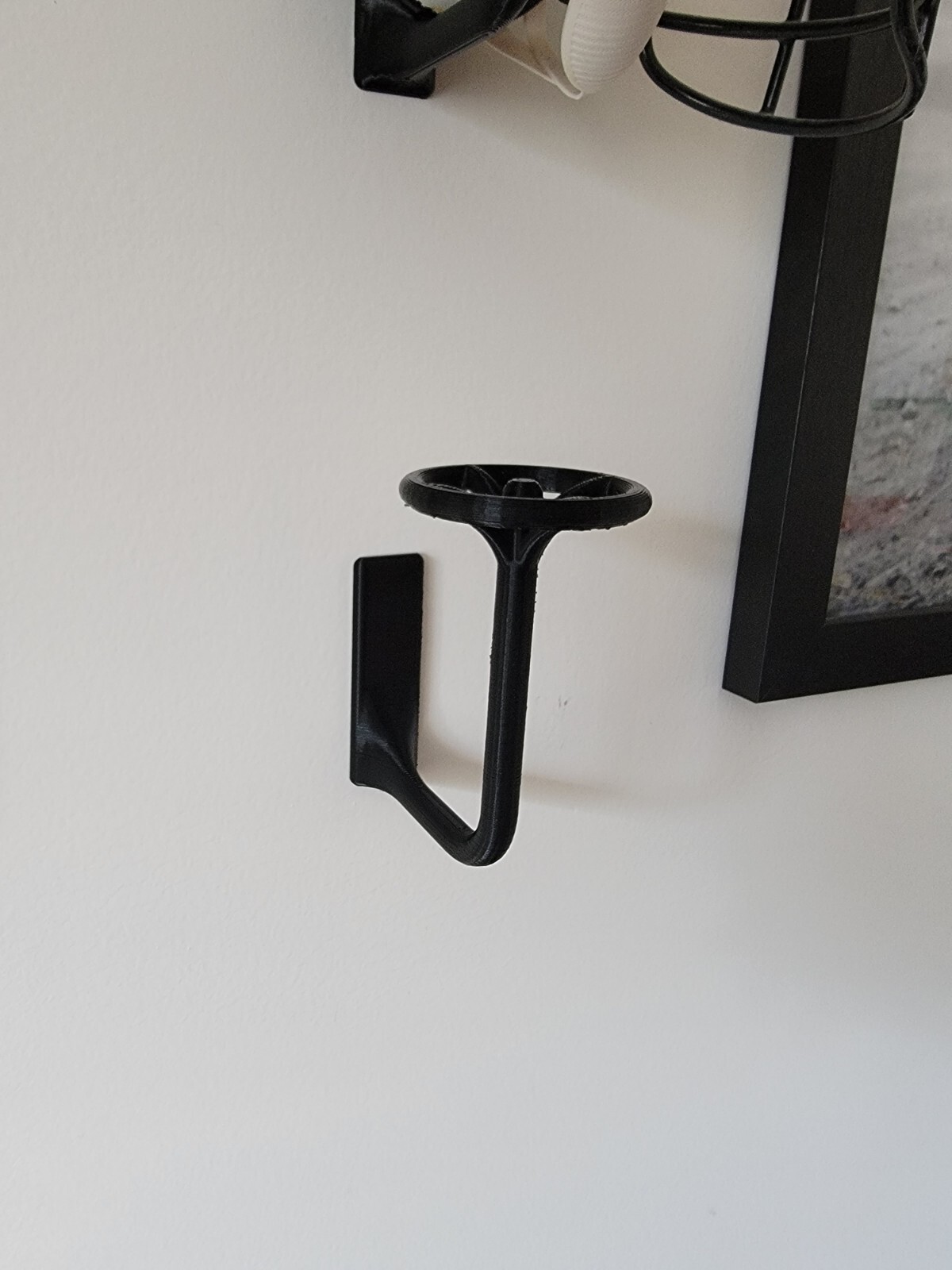 MLB 1:3 Scale helmet wall hanger.  3d printed from PLA+, display holder, mount