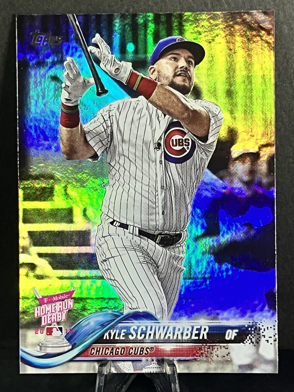 2018 Topps Update Kyle Schwarber Rainbow Foil #US59 – Chicago Cubs