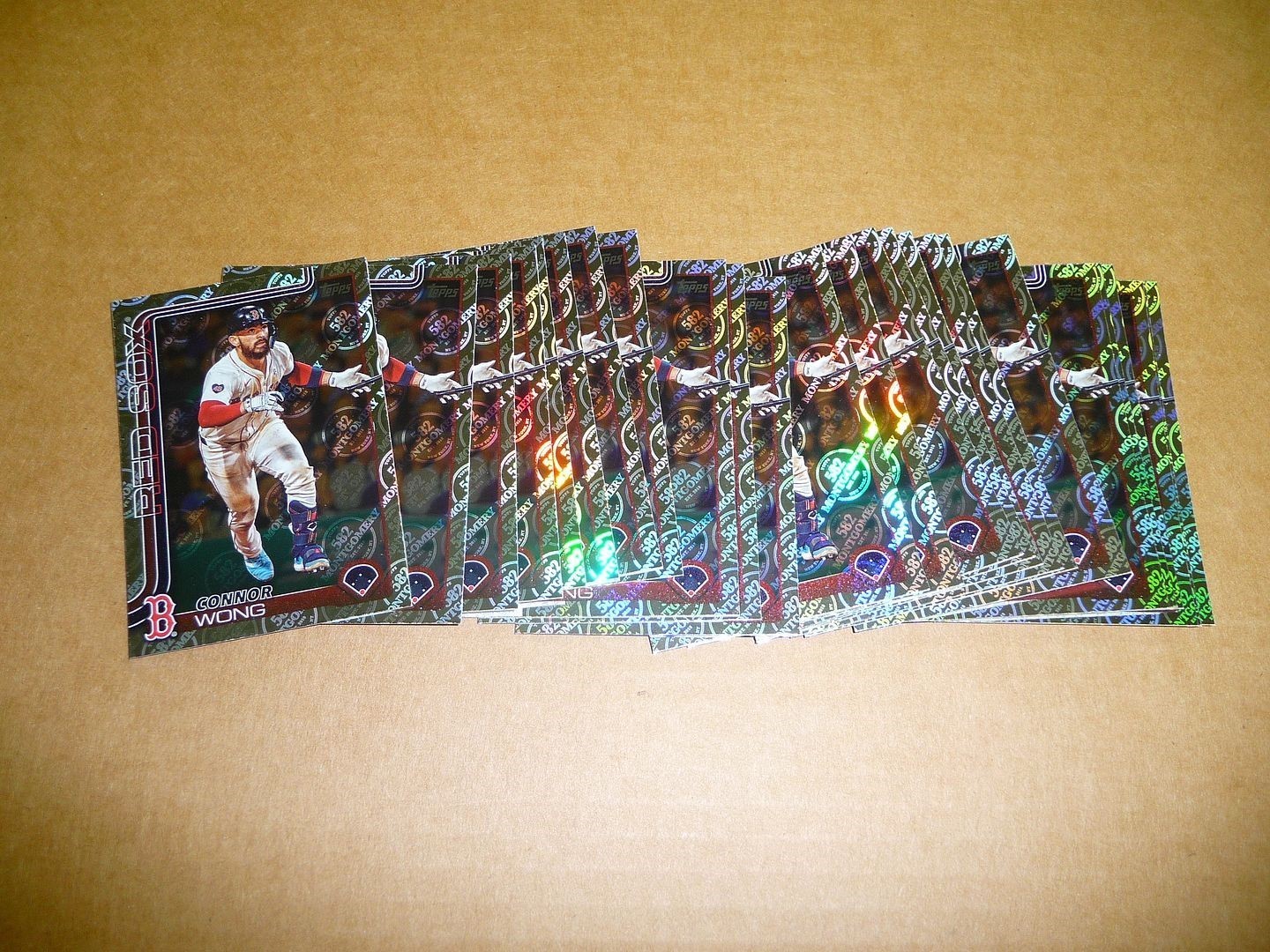 2025 Topps 582 MONTGOMERY CLUB FOIL LOT OF 35 CARDS CONNOR WONG RED SOX #10