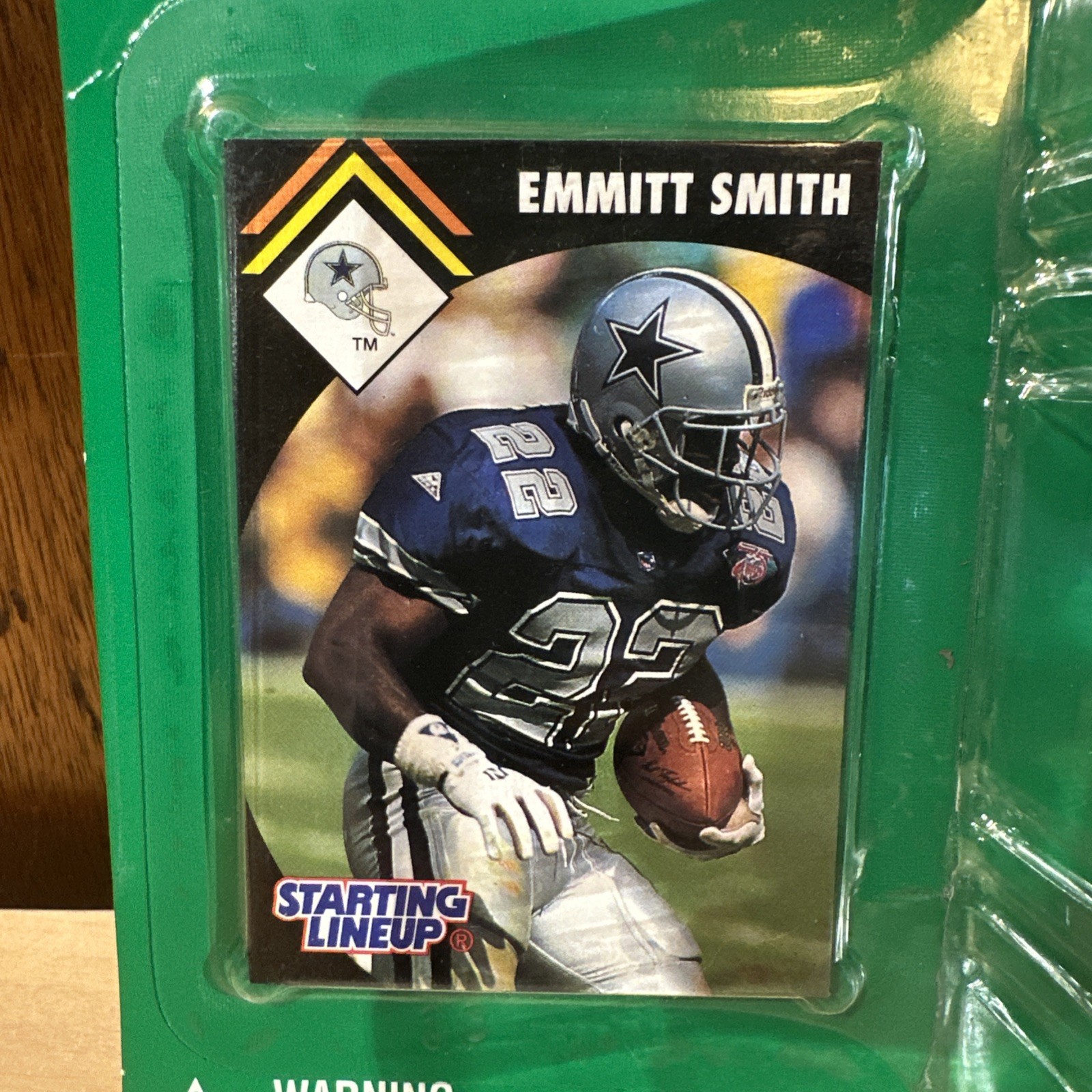 Emmitt Smith Starting Lineup NFL #22 Dallas Cowboys Action Figure and Card 1995