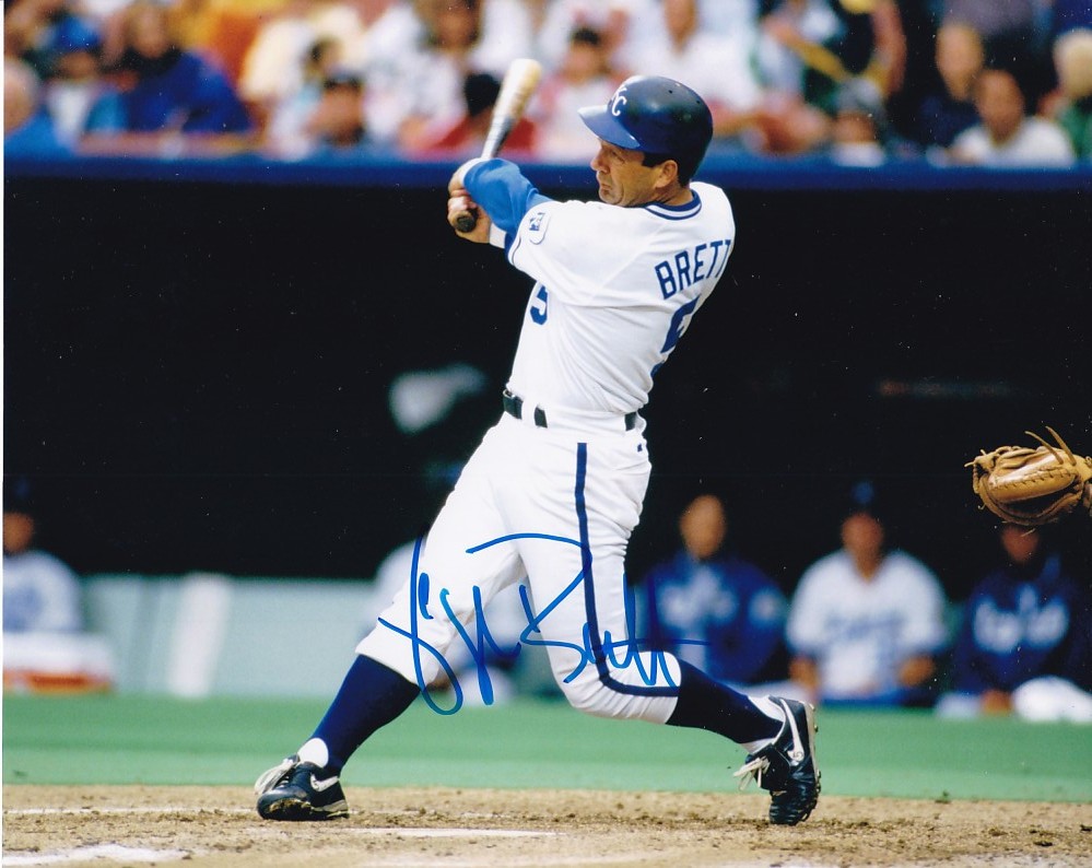 GEORGE BRETT SIGNED 8X10 PHOTO AUTOGRAPH KANSAS CITY ROYALS