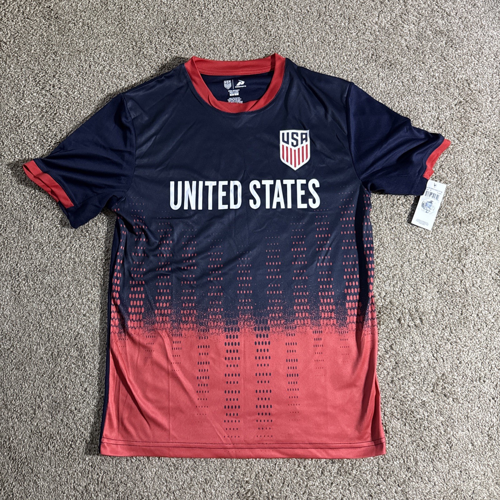NEW! United States Soccer Navy Red Gradient Jersey – Men’s Small