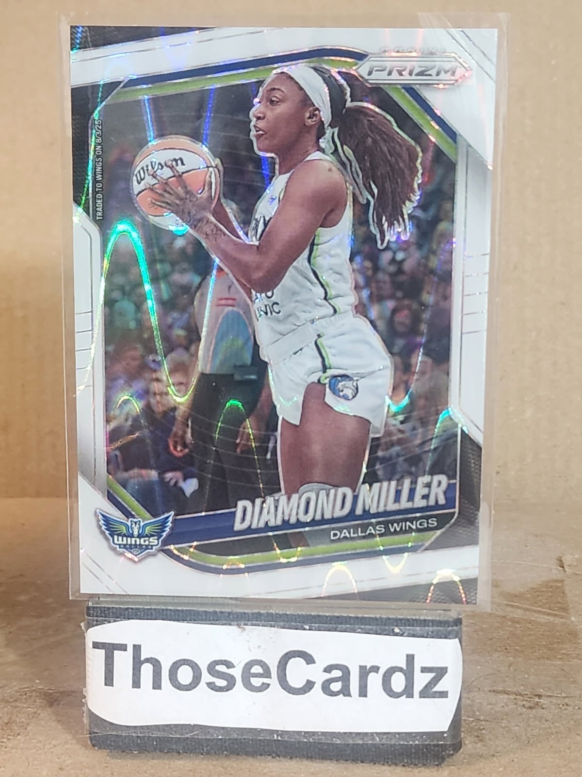2025 Panini Prizm WNBA White Seismic Prizm #27 Diamond Miller
