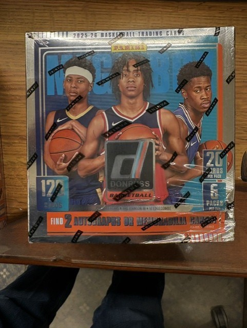 2025-26 Panini Donruss Basketball Mega Box Brand New-CREASES/DENTS