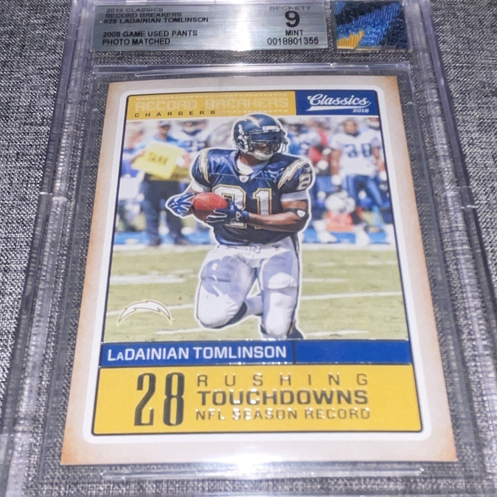 Panini 2016 Record Breakers LaDainian Tomlinson BGS 9-2008 GU Pants #28 Chargers