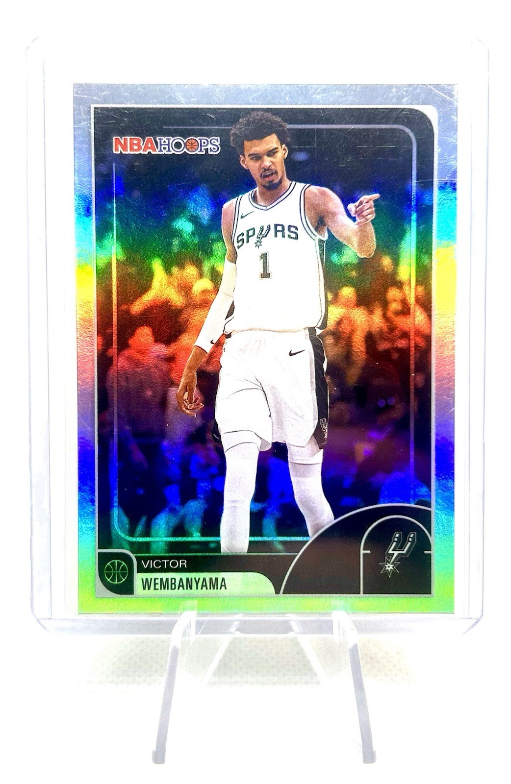 Victor Wembanyama Rainbow Foil Topps 2025-26 NBA Hoops Spurs